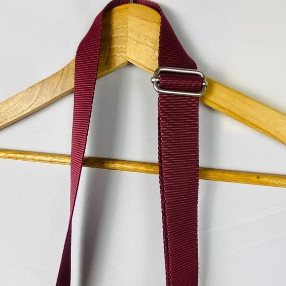 BAGGALLINI Bag Special Edition Prance Crossbody Burgundy Nylon Small - Picture 4 of 16